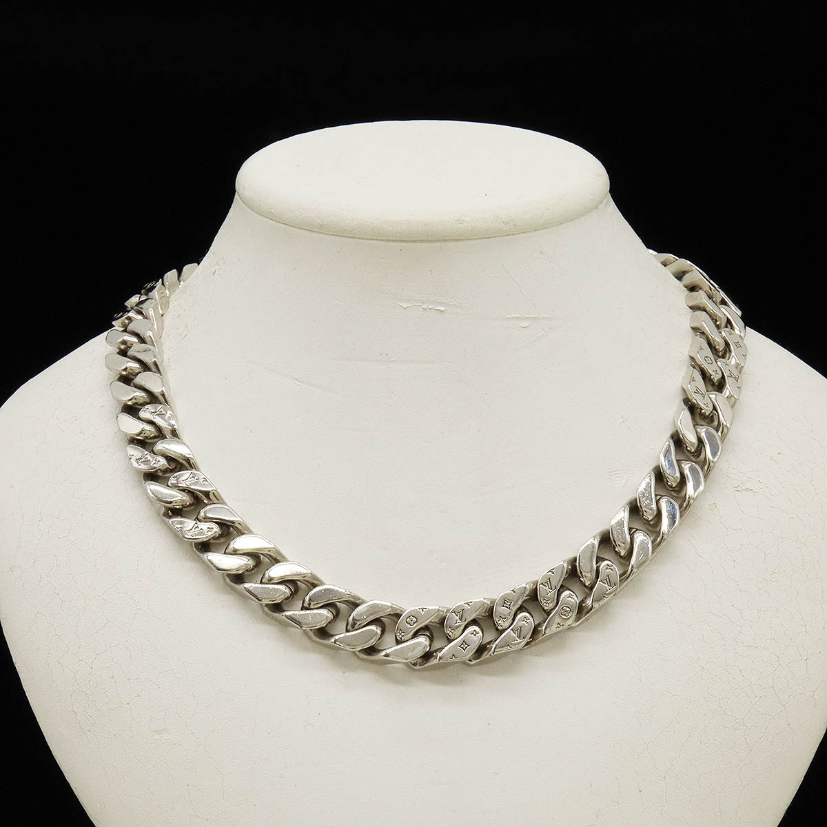 Louis Vuitton Metal Necklace LV Chain Links M69987