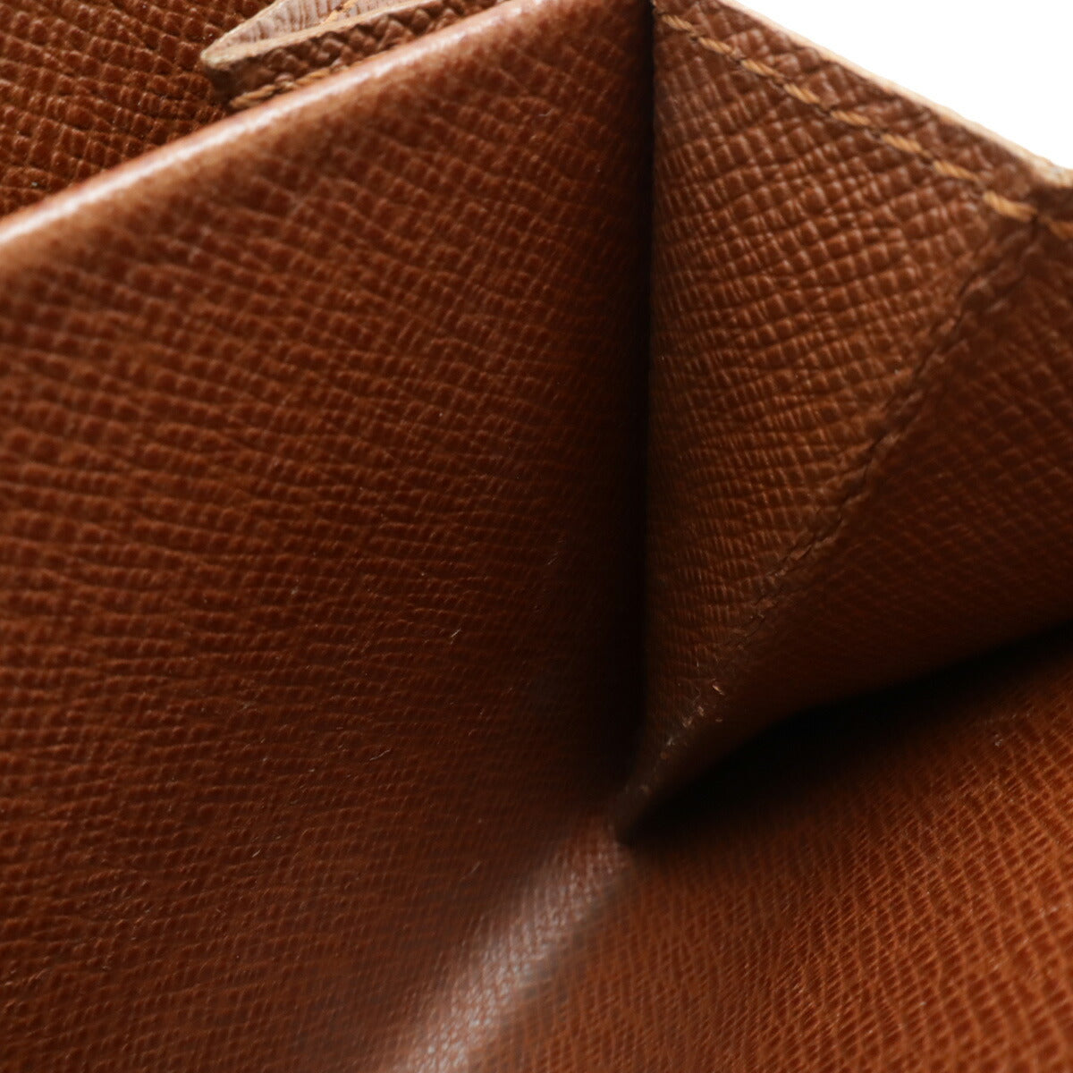 Louis Vuitton Monogram Compact Zip Wallet M61667