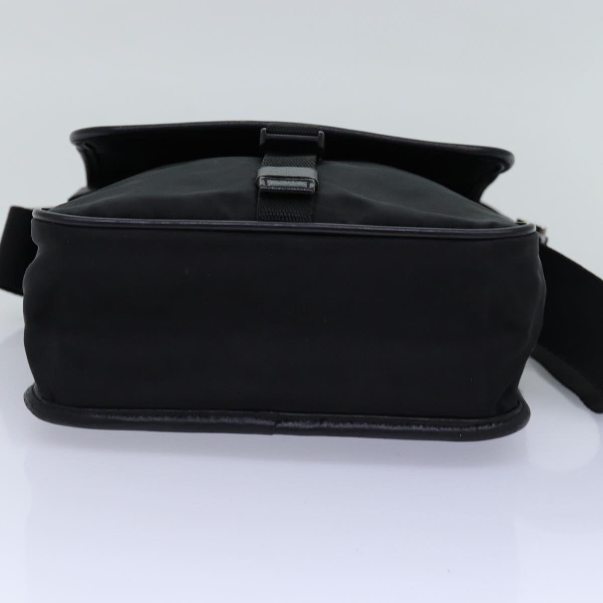 Luxury PradaTessuto Shoulder Bag