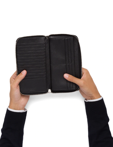Luxury PradaLarge Saffiano Leather Wallet Black SiLouis Vuittoner Hardware