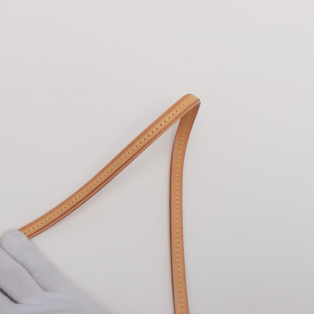 Louis Vuitton Monogram Pochette Beverly M40122