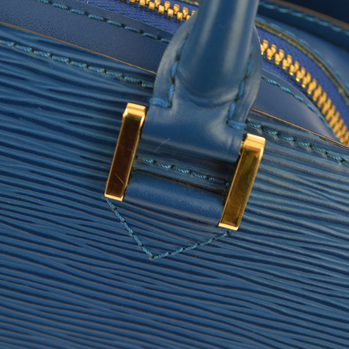 Louis Vuitton 1998 Blue Epi Pont Neuf Handbag M52055