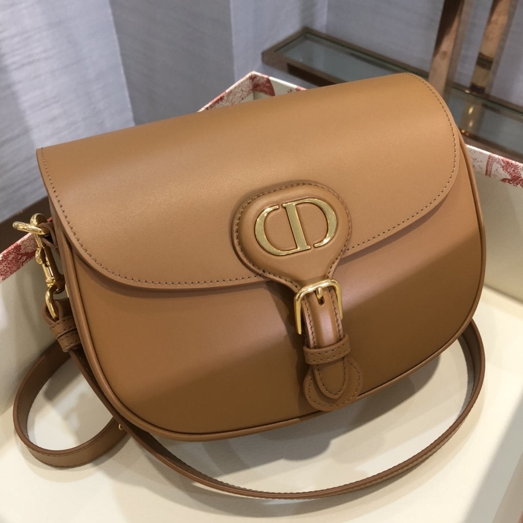 Luxury DiorLARGE BOBBY BAG 27CM COGNAC-COLORED CALFSKIN