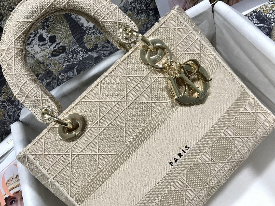 Luxury DiorMEDIUM LADY D-LITE BEIGE CANNAGE EMBROIDERY
