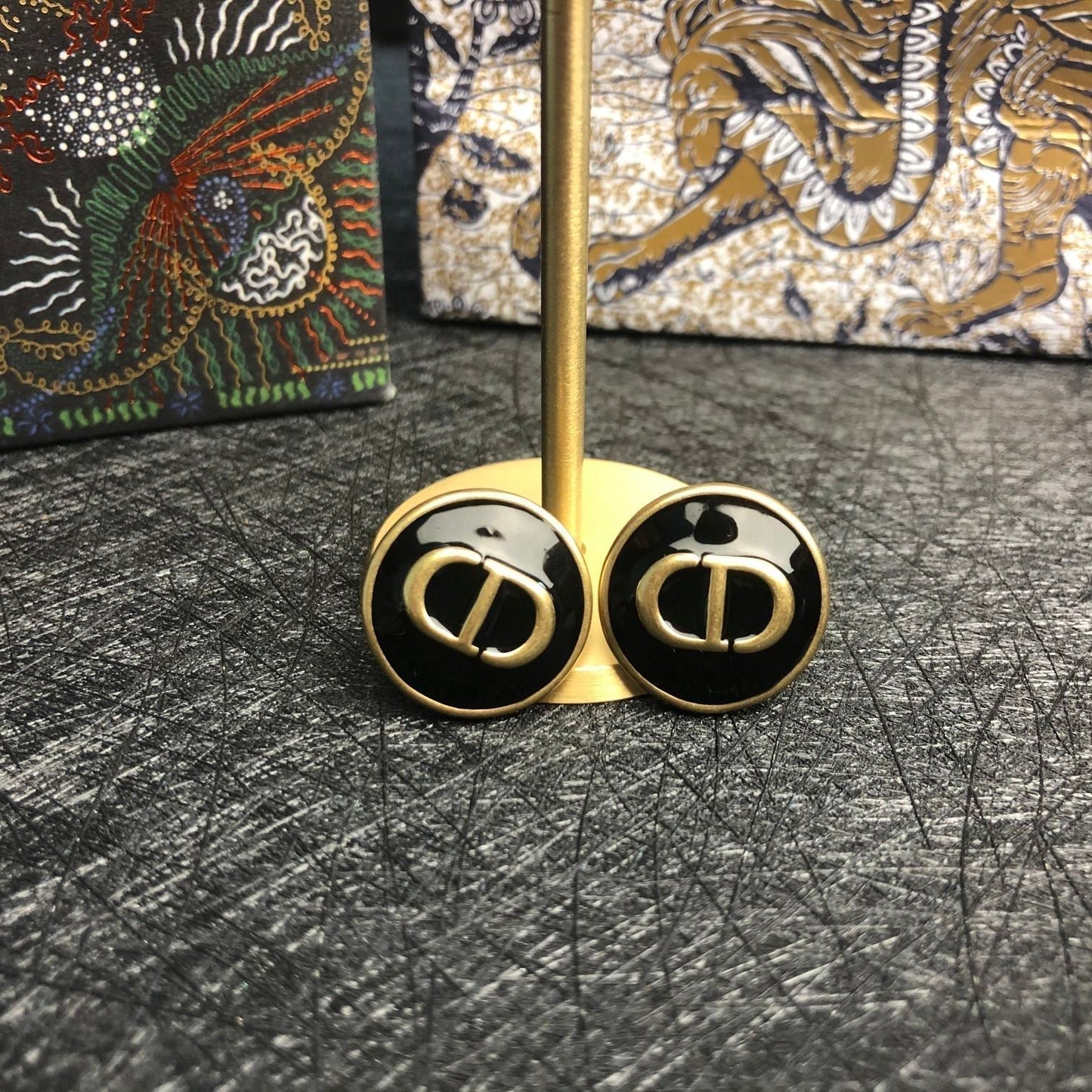 Luxury DiorSTUD ONYX EARRINGS