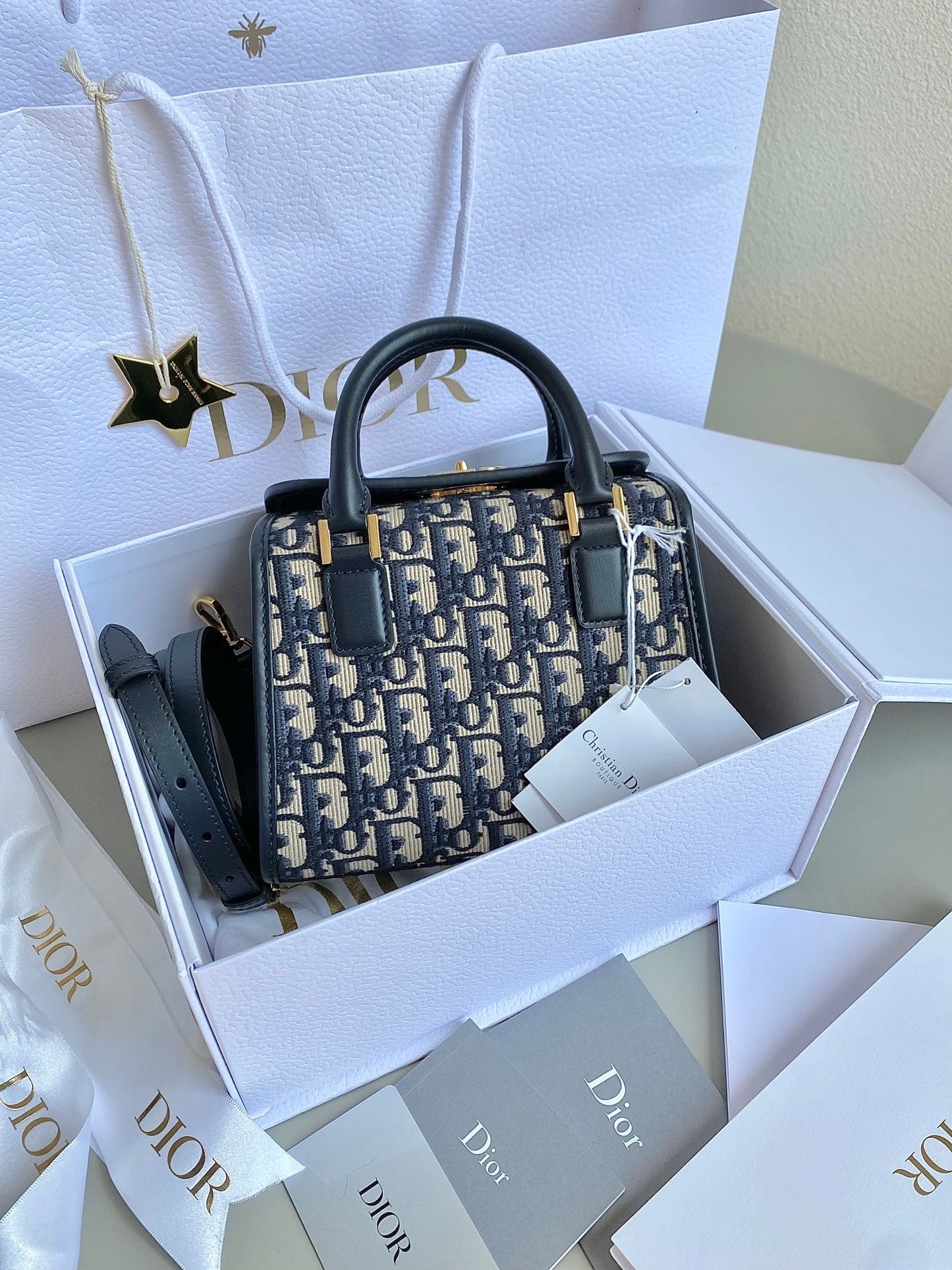 Luxury DiorSMALL BOSTON 22 BLUE OBLIQUE EMBROIDERY