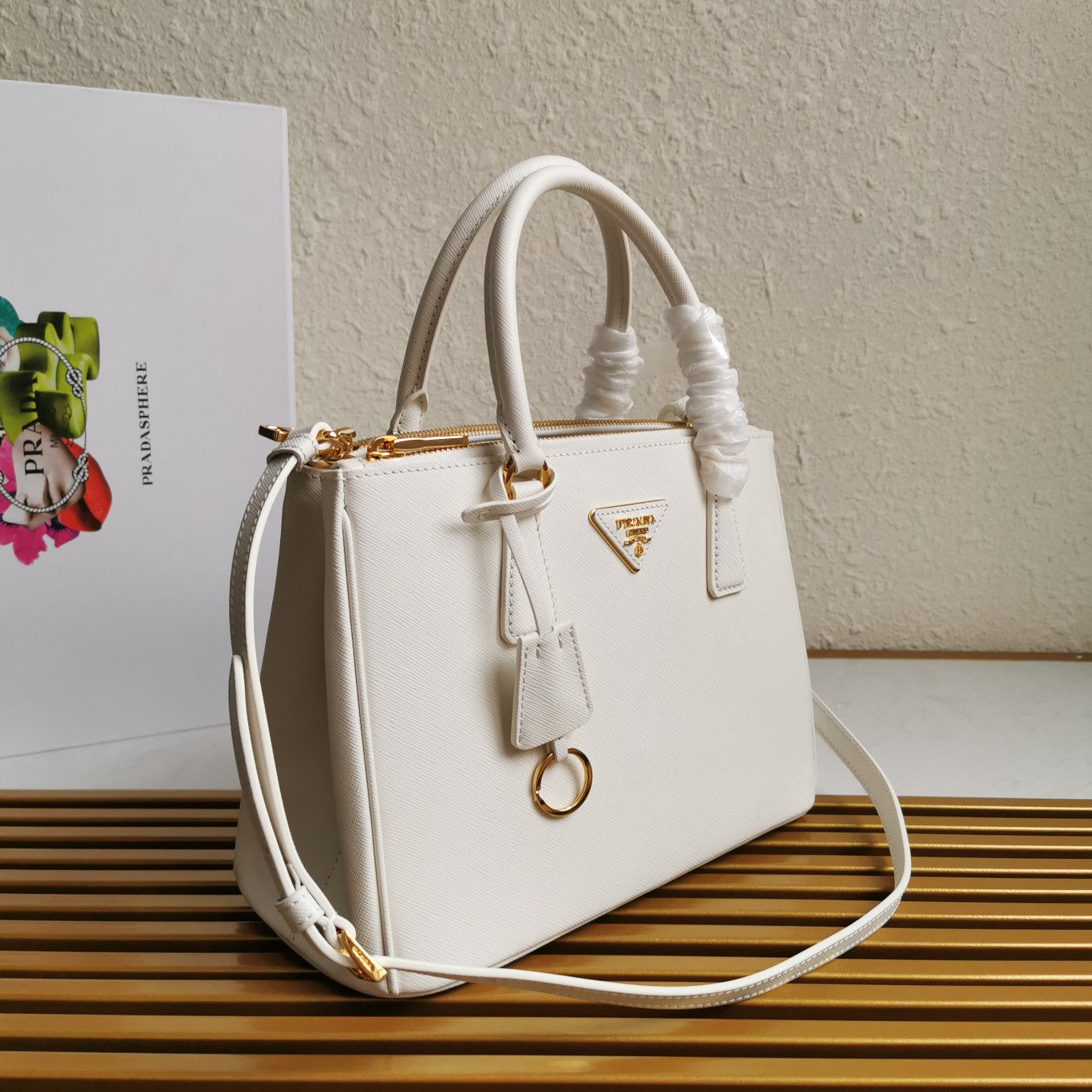 Luxury PradaMEDIUM GALLERIA 28 WHITE SAFFIANO LEATHER