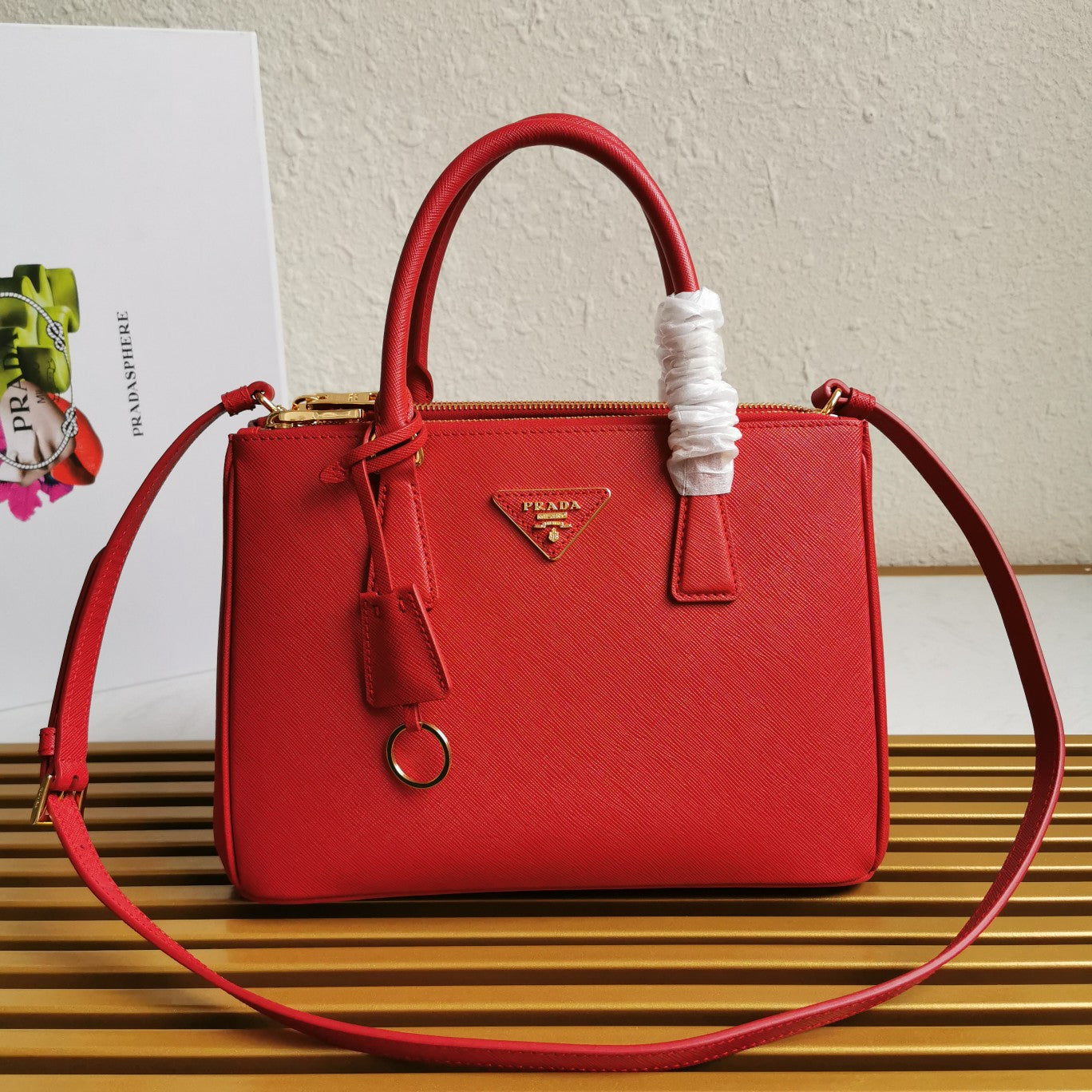 Luxury PradaMEDIUM GALLERIA 28 RED SAFFIANO LEATHER