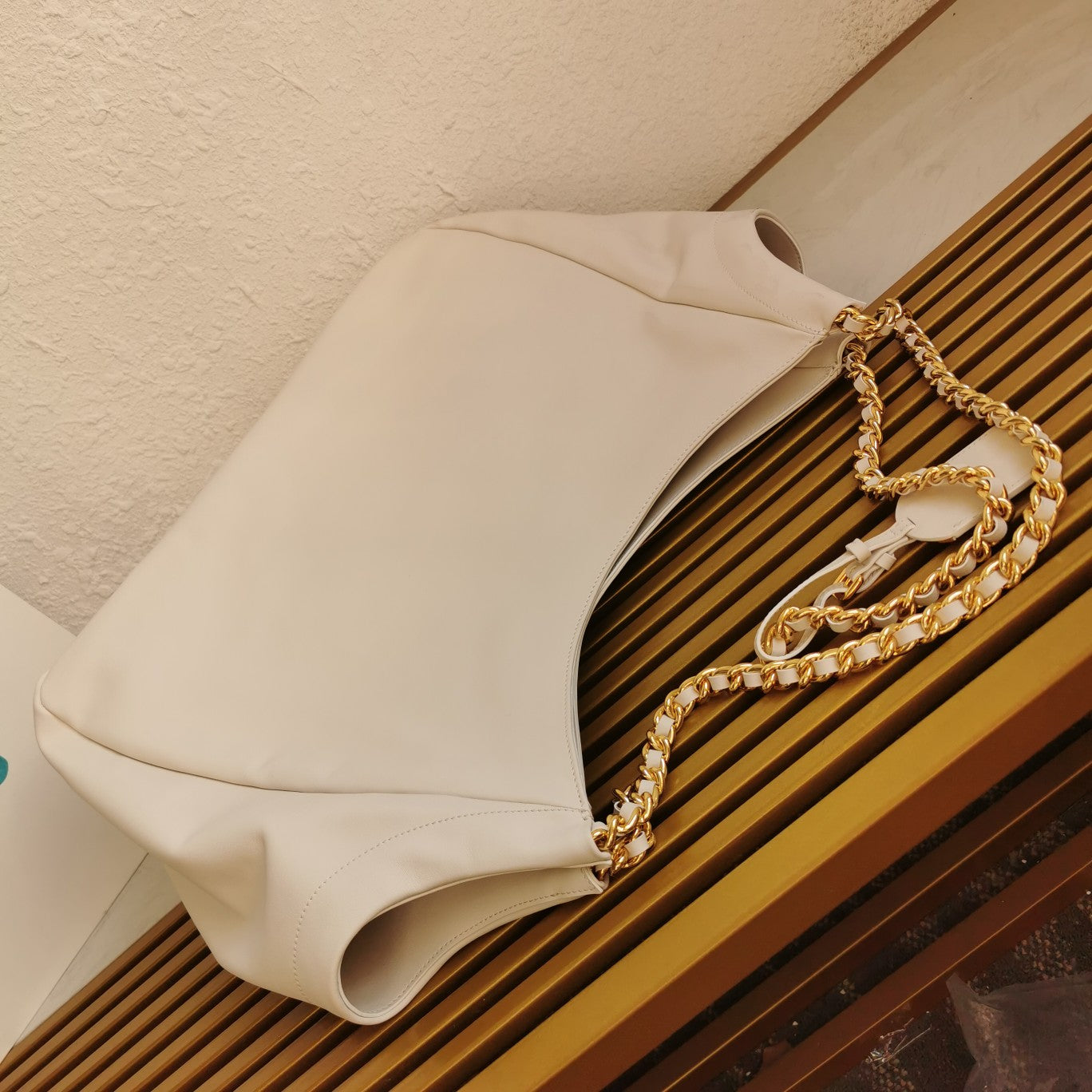 Luxury PradaCHAIN TOTE 39 SOFT WHITE CALFSKIN