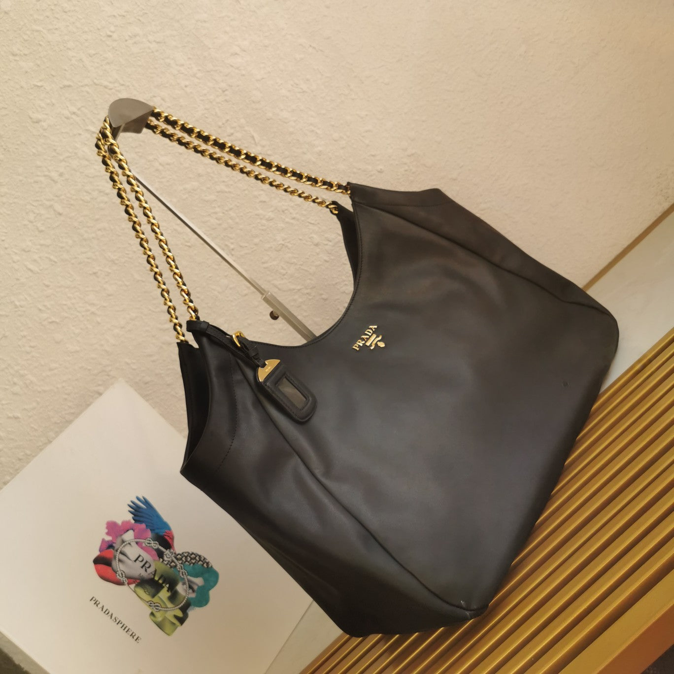 Luxury PradaCHAIN TOTE 39 SOFT BLACK CALFSKIN