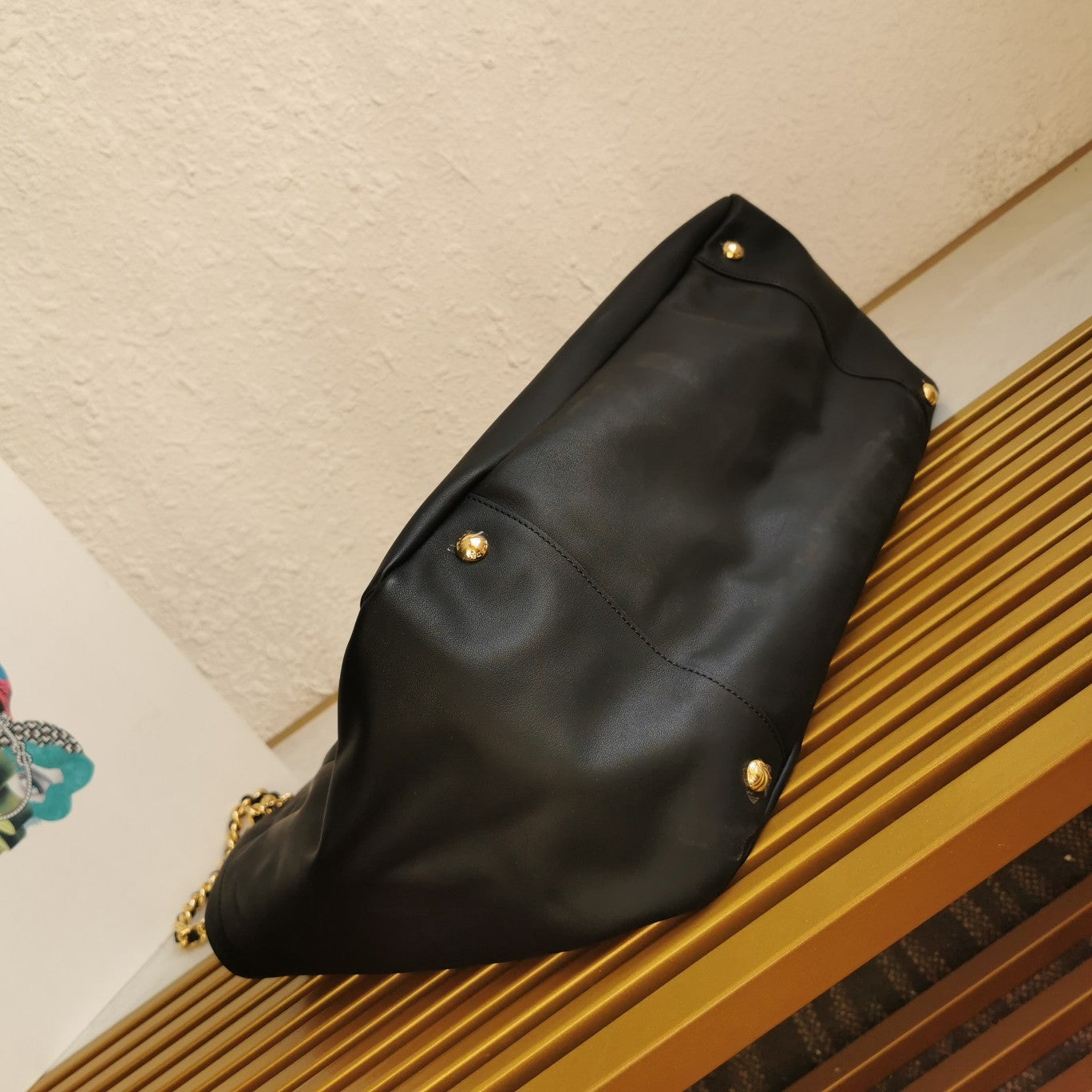 Luxury PradaCHAIN TOTE 39 SOFT BLACK CALFSKIN