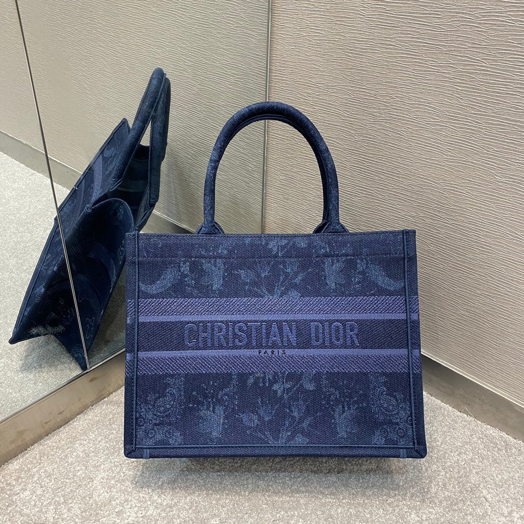 Luxury DiorSMALL BOOK TOTE BAG 36 BLUE