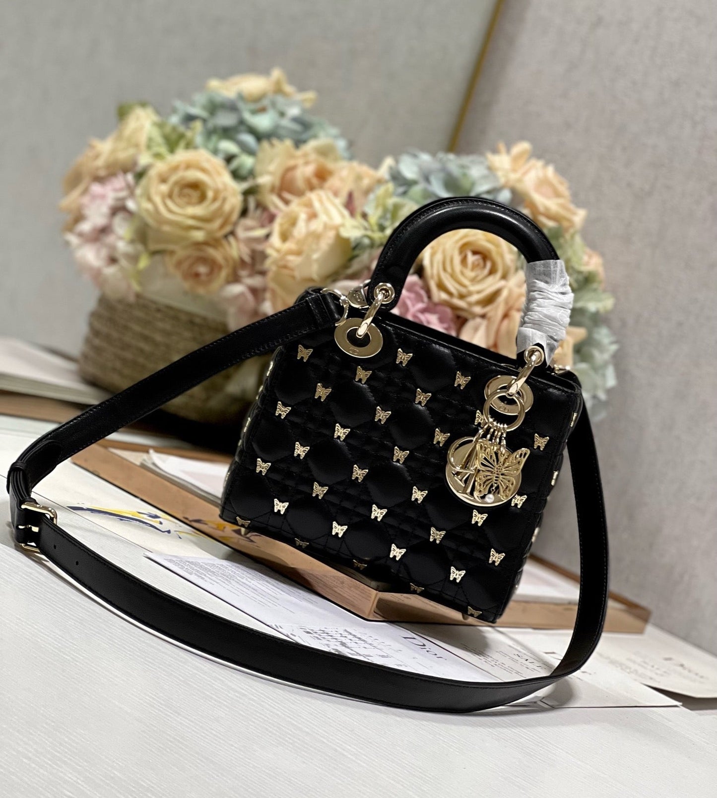 Luxury DiorSMALL LADY 20 BUTTERFLY STUD BLACK LAMBSKIN