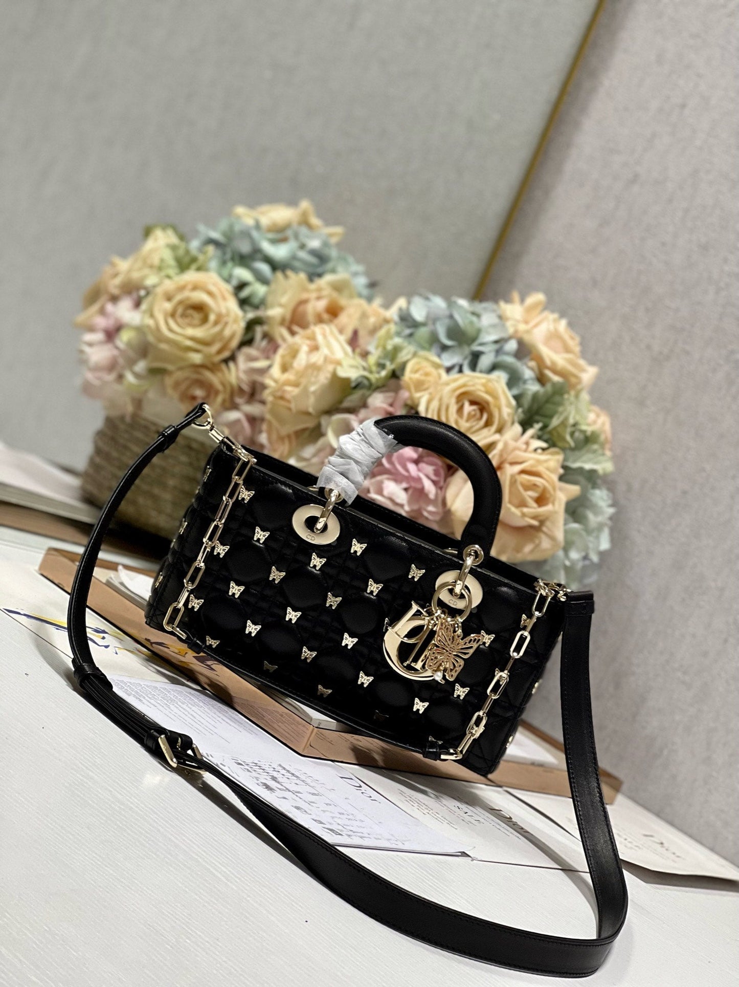 Luxury DiorMEDIUM LADY D-JOY 26 BUTTERFLY STUD BLACK LAMBSKIN