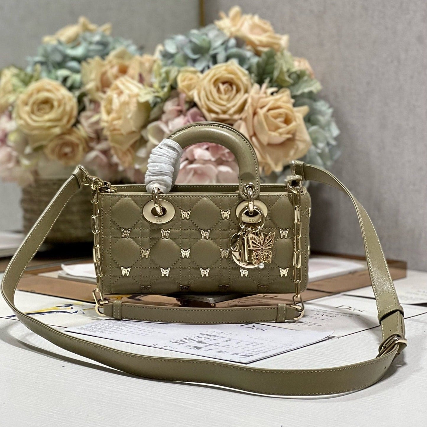 Luxury DiorSMALL LADY D-JOY 22 BUTTERFLY STUD OLIVE LAMBSKIN