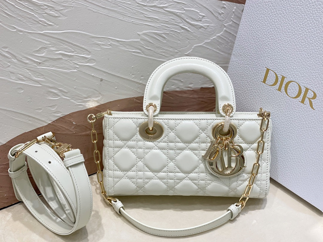 Luxury DiorSMALL LADY D-JOY 22 WHITE LAMBSKIN