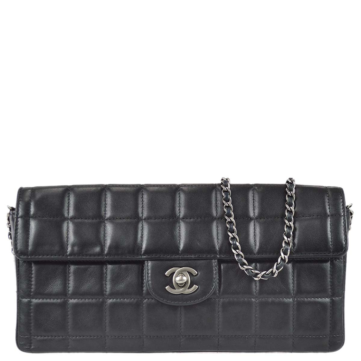 Luxury Chanel 2000-2001 Black Lambskin Choco Bar East West SHW