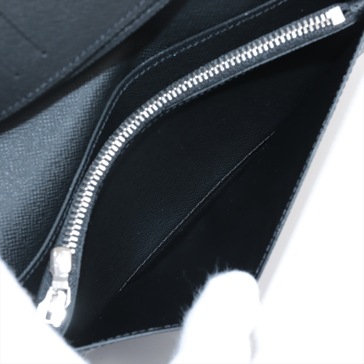 Louis Vuitton Taiga Portefolio Braza M30285 Noneir   Wallet