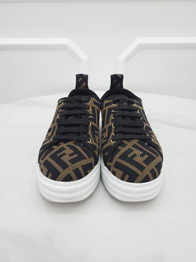 Luxury Fendi FF logo sneakers 38