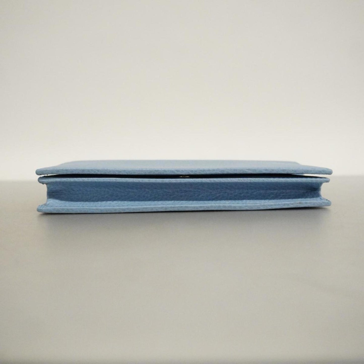 Gucci  Leather Wallet  ()