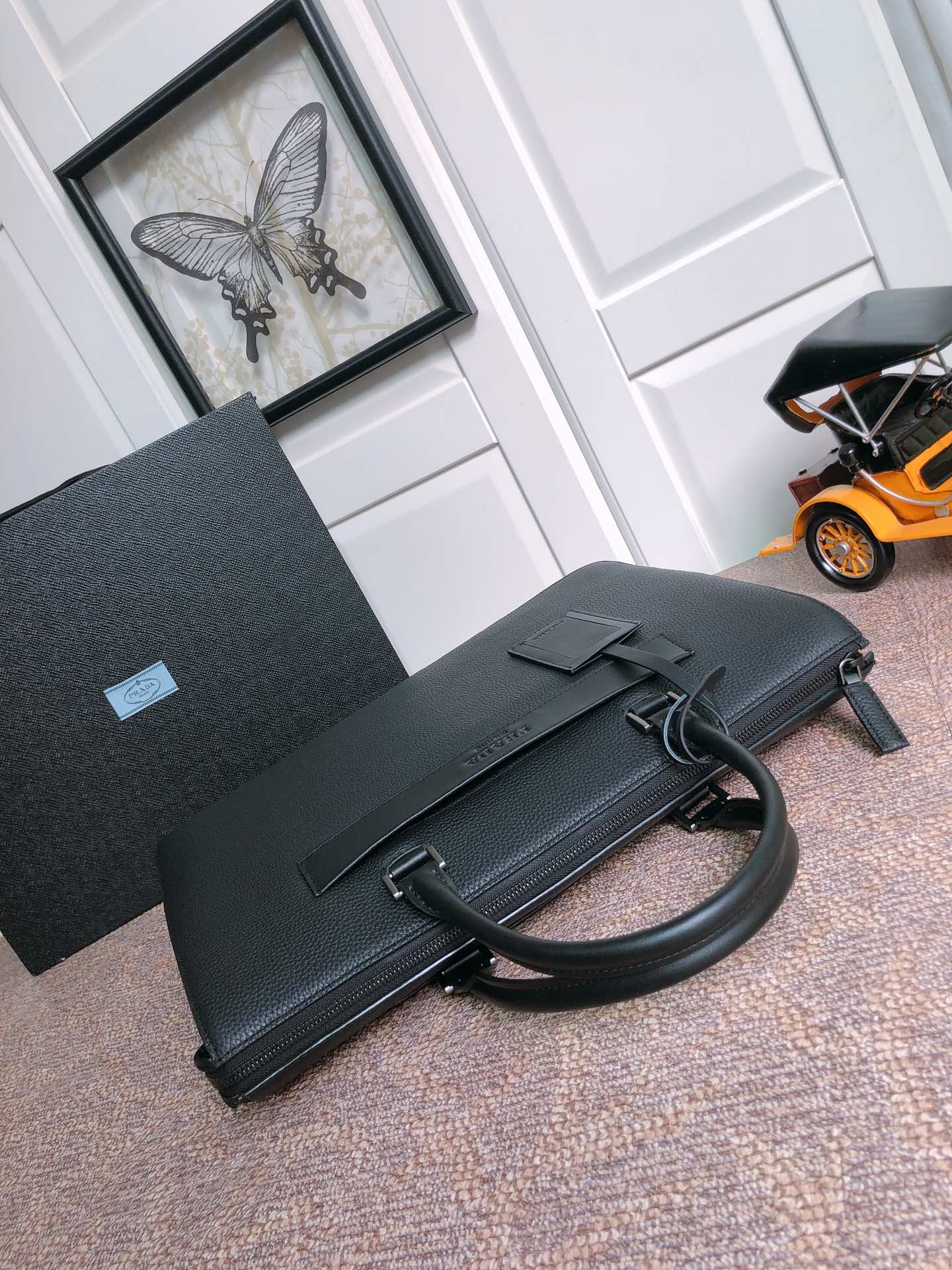 Luxury PradaBRIEFCASE 40 IN BLACK GRAINED CALFSKIN