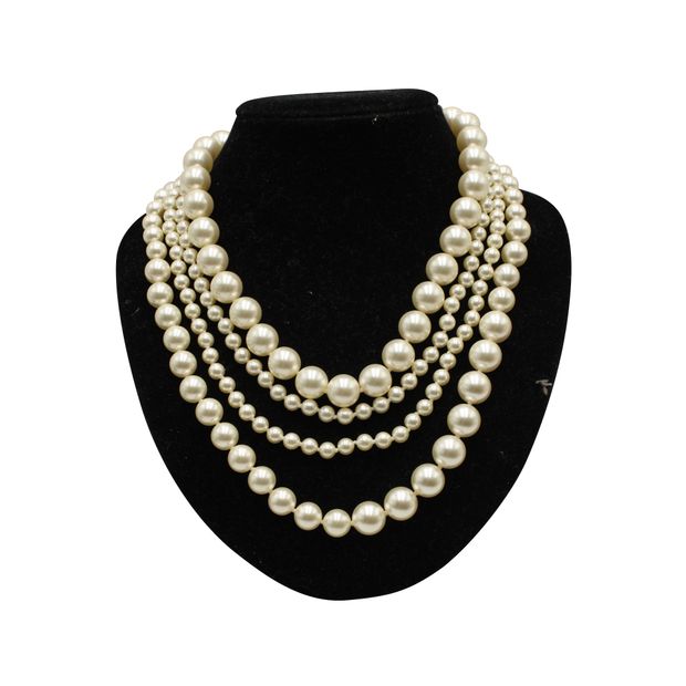 Luxury Chanel Faux Pearls Necklace Spring/ Summer 2014