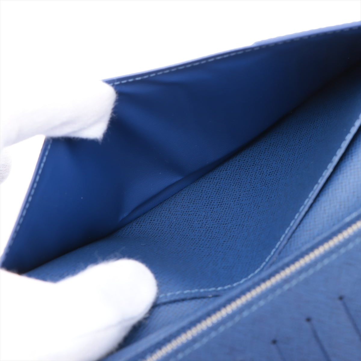Louis Vuitton Taigaama Portfolio Braza M30297 Blue Wallet