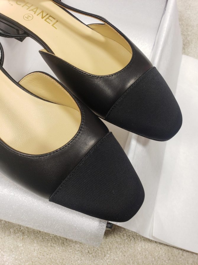 Luxury Chanel Slingback Flat Beige Lambskin Black Grosgrain Lambskin