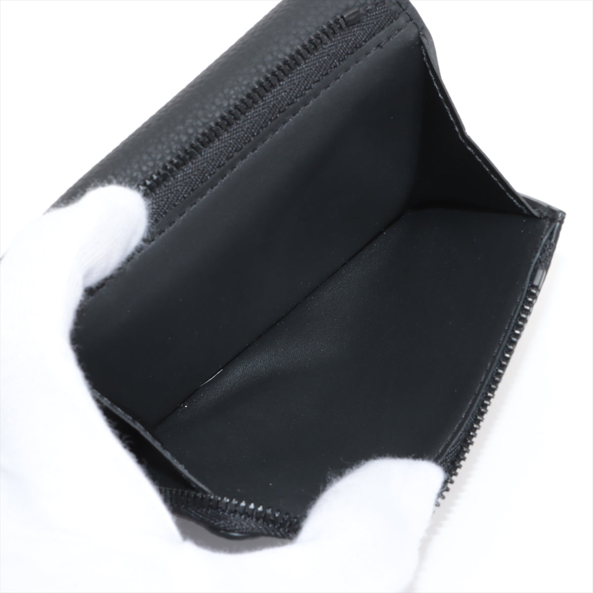 Louis Vuitton LV Aerogram Portfolio Pilot M81740 Noneir Compact Wallet