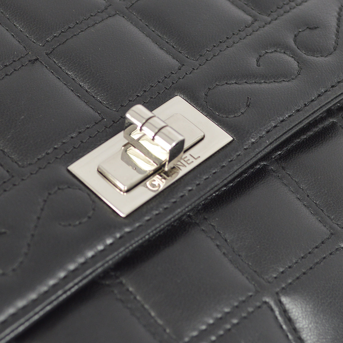 Luxury Chanel Black Lambskin Mademoiselle Lock Choco Bar Shoulder Bag