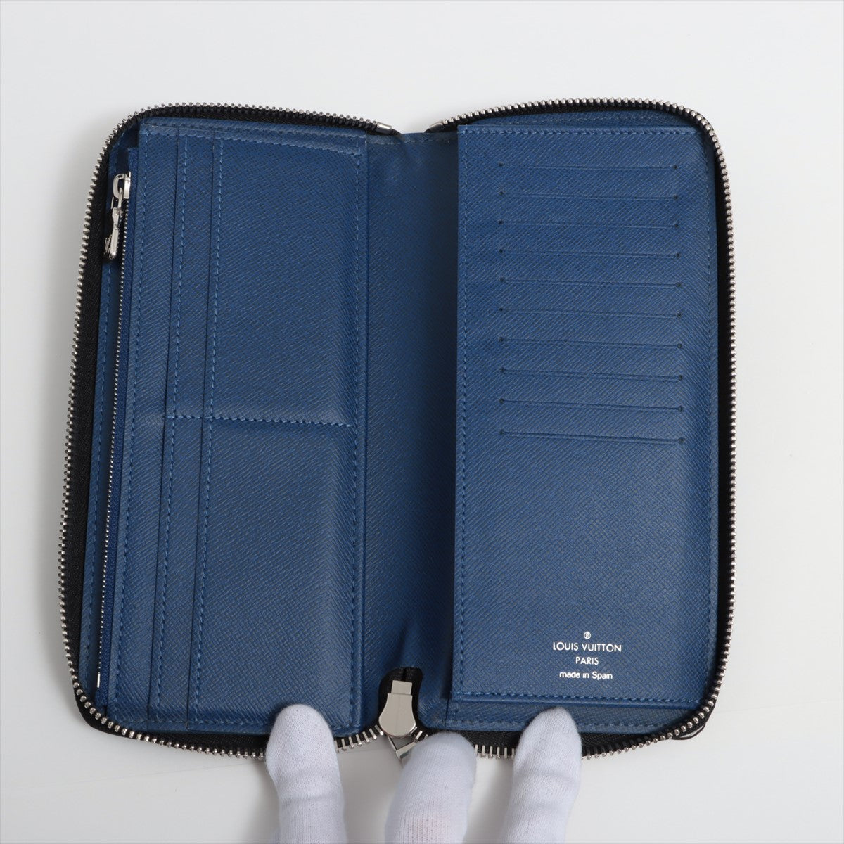 Louis Vuitton  Zippy Wallet Vertical M30447 Cobalt Round Zippe Wallet
