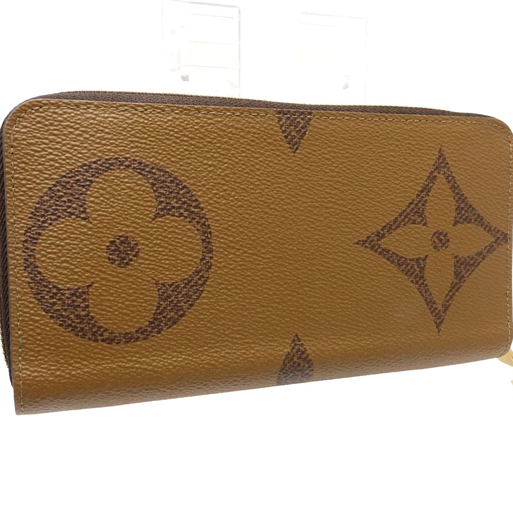 Louis Vuitton Monogram Zippy Wallet M69353