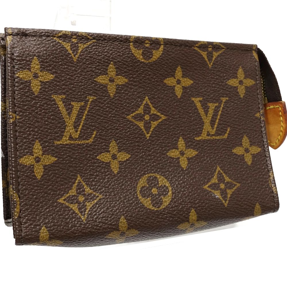 Louis Vuitton Monogram Toiletry Pouch 15 M47546