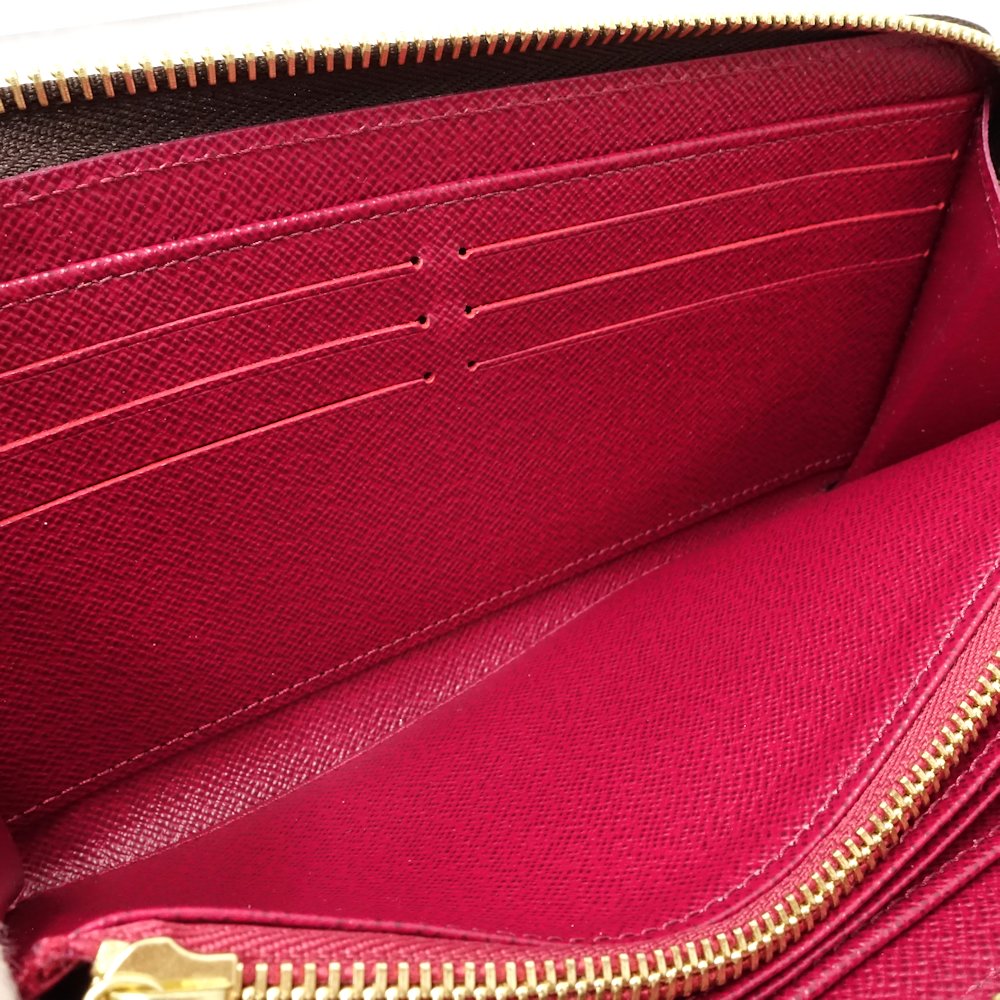 Louis Vuitton Monogram Zippy Wallet M41895