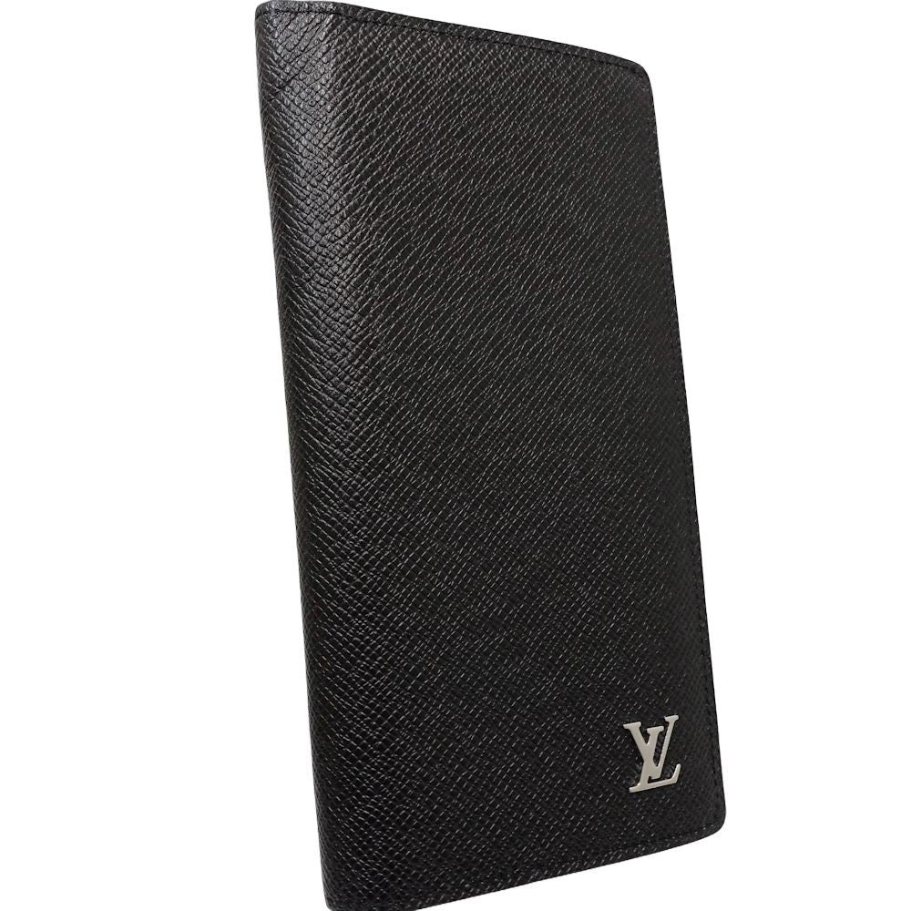 Louis Vuitton Taiga Leather Long Wallet M30285