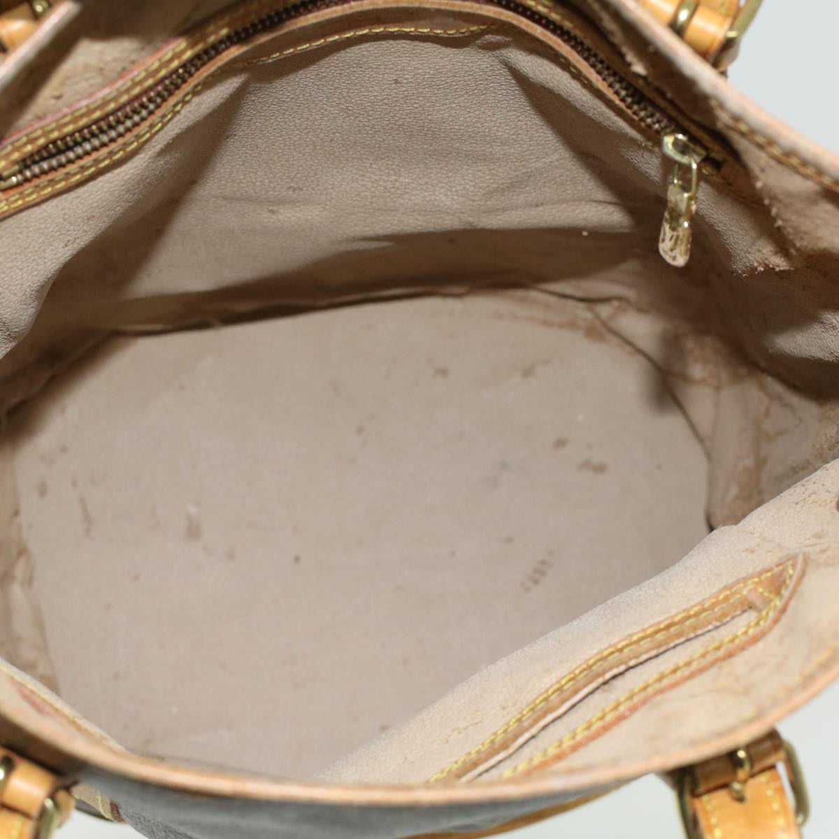 LOUIS VUITTON Monogram Bucket GM Shoulder Bag M42236 LV 18508C