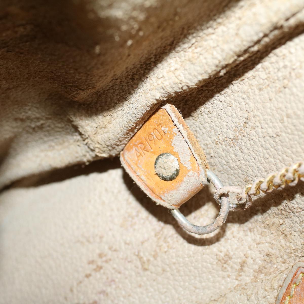 LOUIS VUITTON Monogram Bucket GM Shoulder Bag M42236 LV 18508C