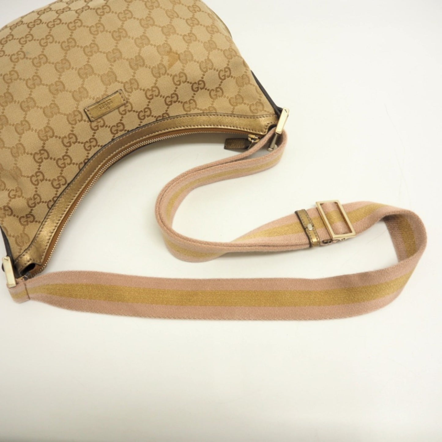 Gucci Sherry  Canvas Shoulder Bag