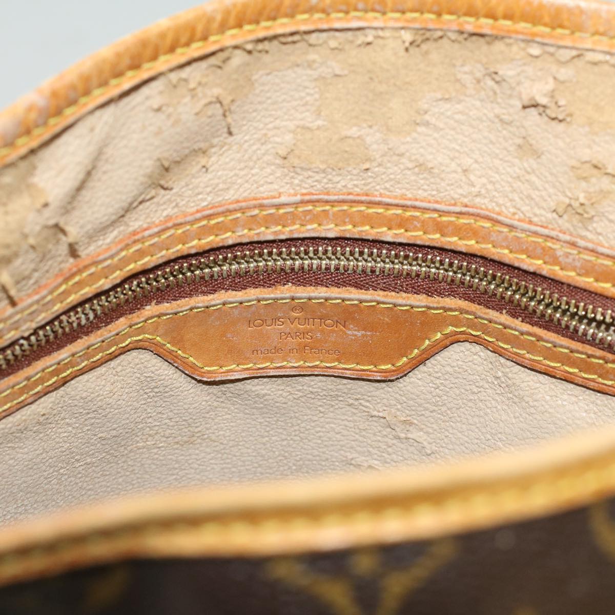 LOUIS VUITTON Monogram Bucket GM Shoulder Bag M42236 LV 19474C