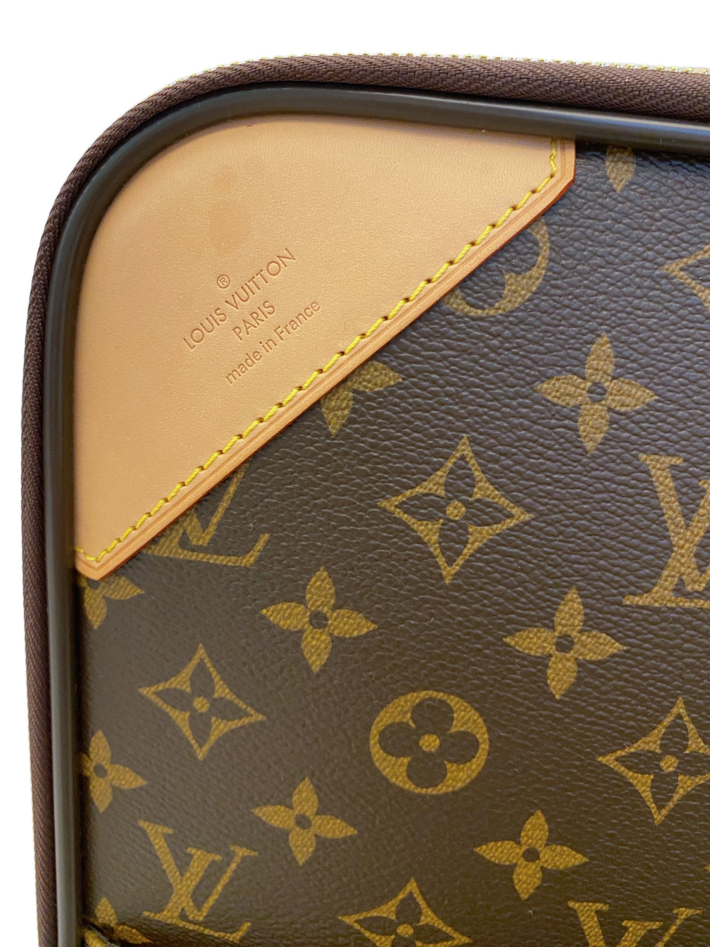 No.3183-Louis Vuitton Pegase Legere 55