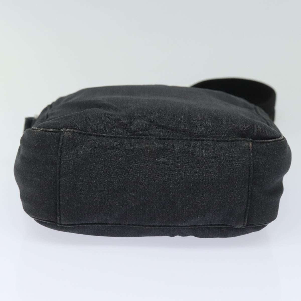 Luxury PradaTessuto Shoulder Bag