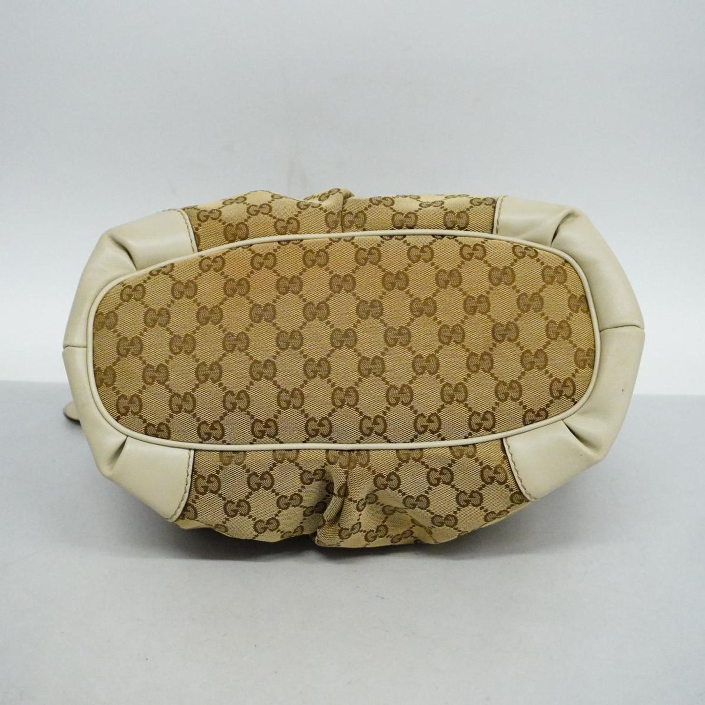 Gucci Sukey  Canvas Handbag ()