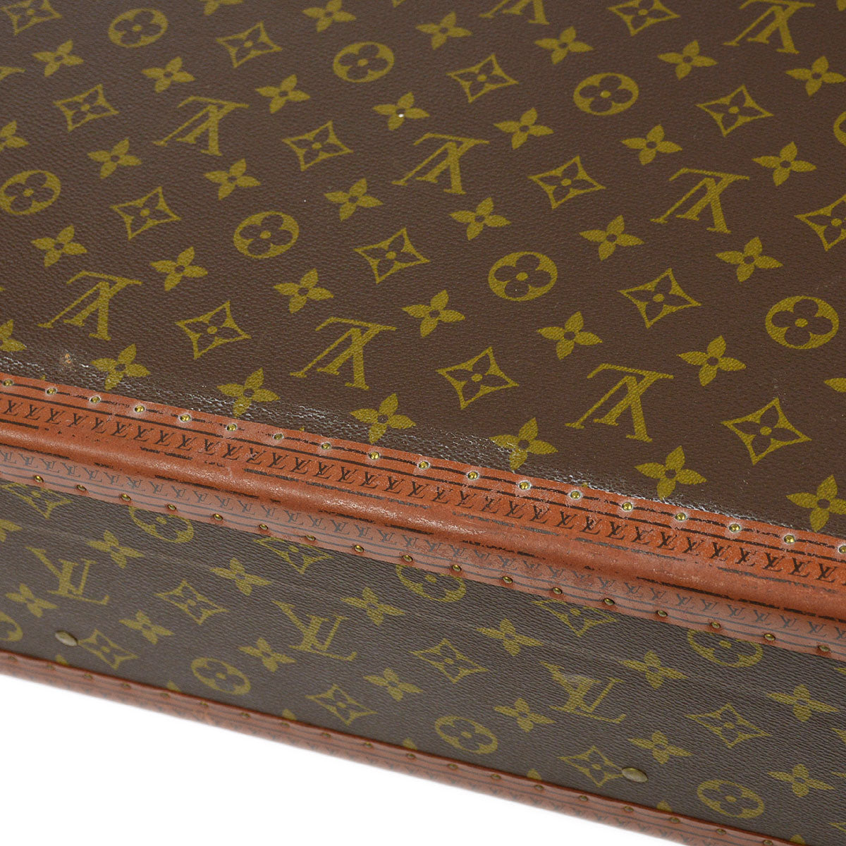 Louis Vuitton Cotteville 45 Monogram M21423