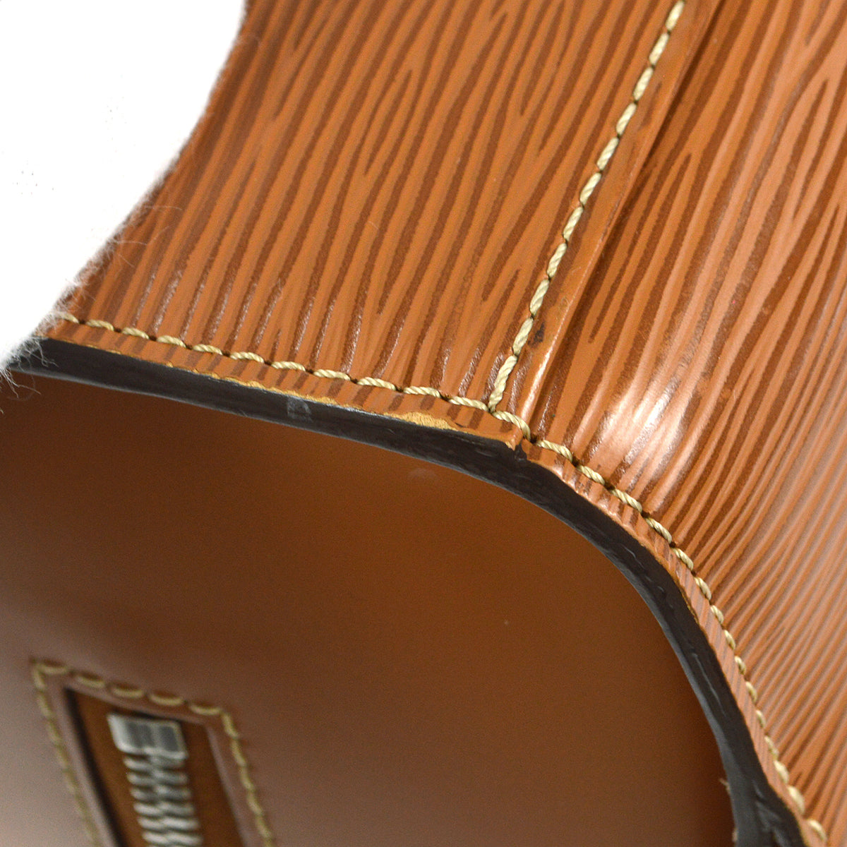 Louis Vuitton 2006 Pont Neuf Epi Cannelle M5205I