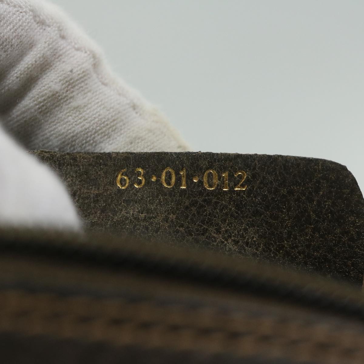 Gucci Sherry  Canvas Clutch Bag ()