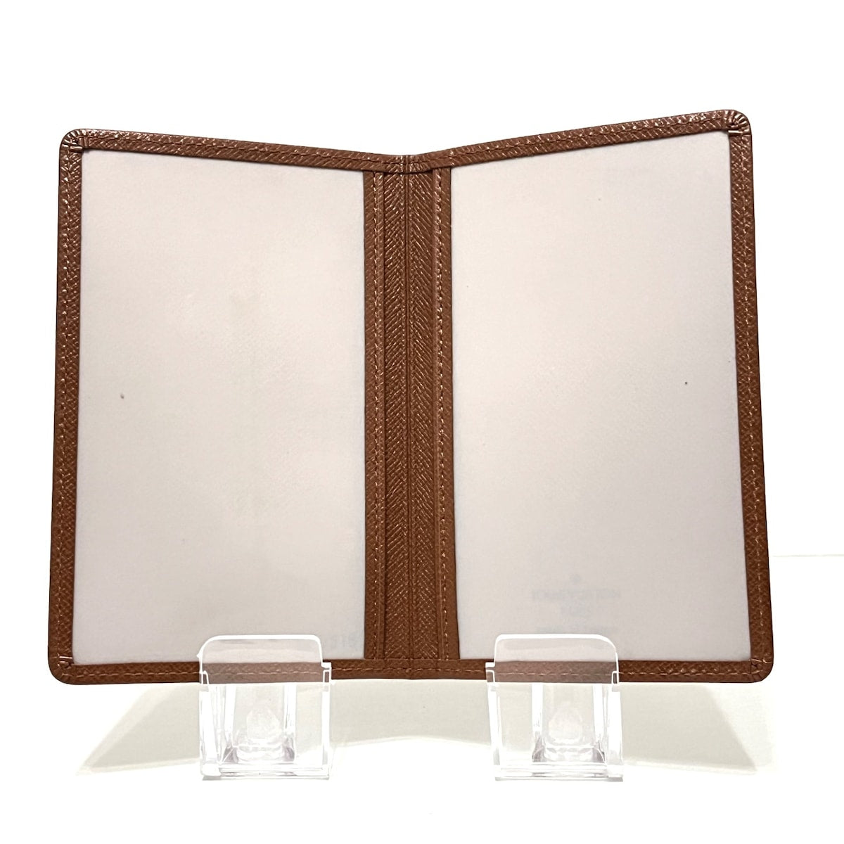 Louis Vuitton Passport Cover  Canvas Wallet  ()