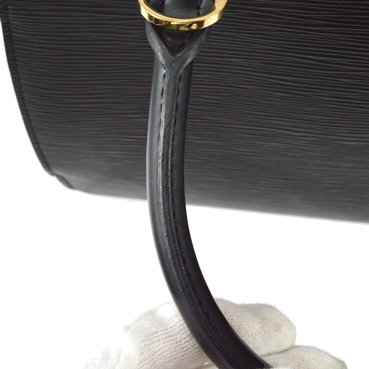 Louis Vuitton 2001 Black Epi Pont Neuf M52052