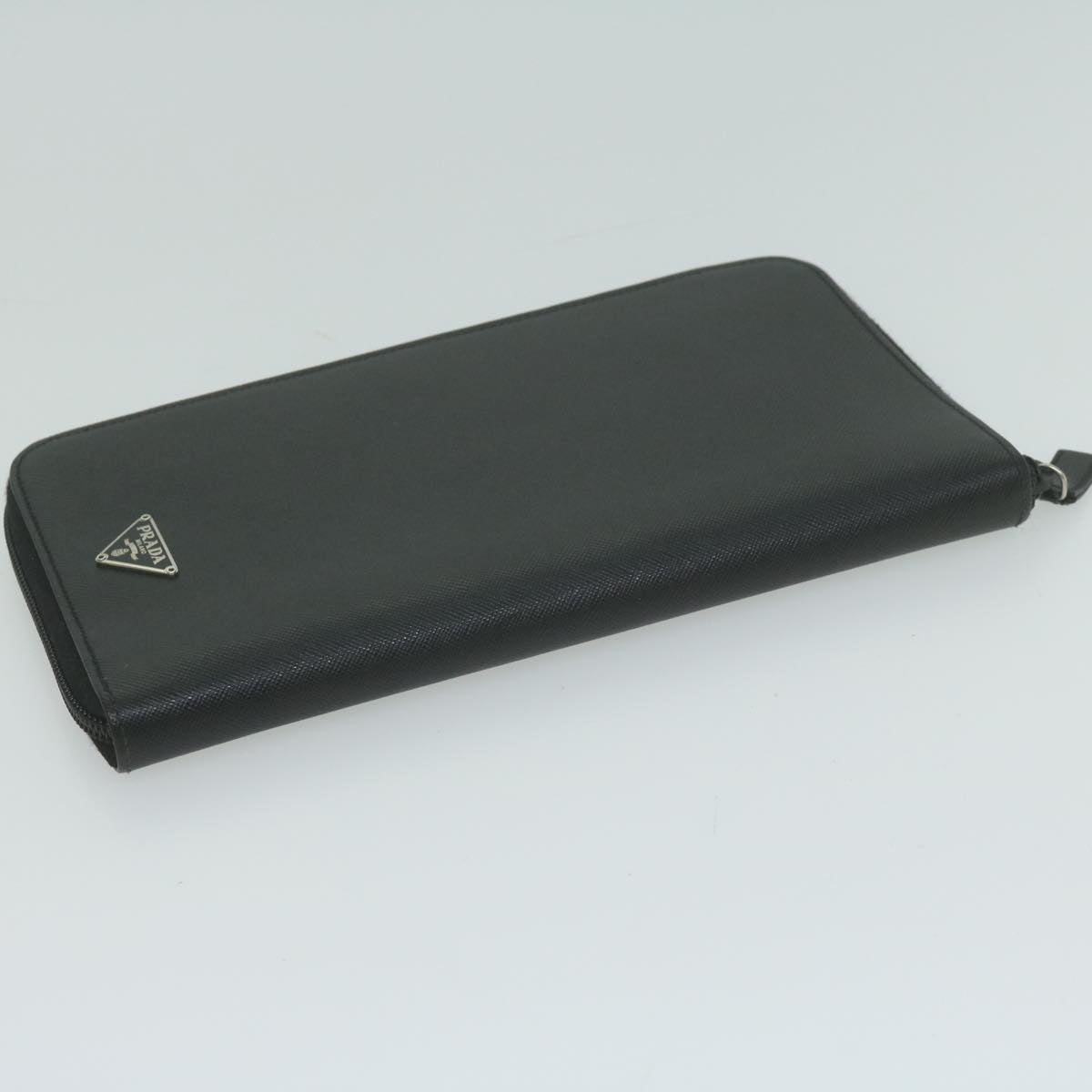 Luxury PradaSaffiano Wallet