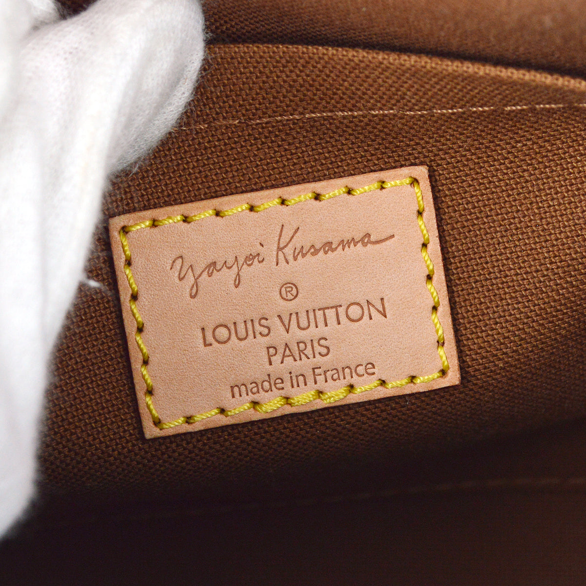 Louis Vuitton 2012 White Pumpkin Dot Papillon Handbag M40687