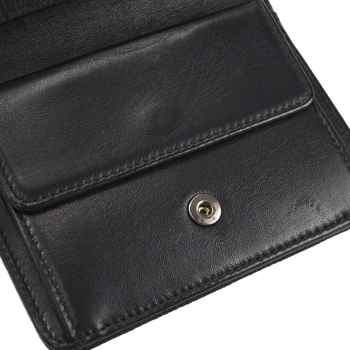 Luxury Chanel 2001-2003 New Travel Line Trifold Wallet Black